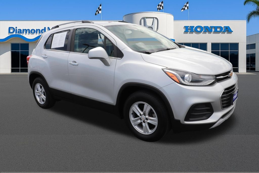2020 Chevrolet Trax LT in Silver Ice Metallic — front three-quarter view