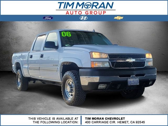 2006 Chevrolet Silverado 2500HD LT LT3 in Summit White — front three-quarter view