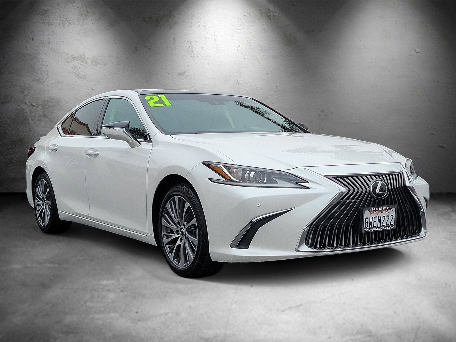 2021 Lexus ES — side profile view